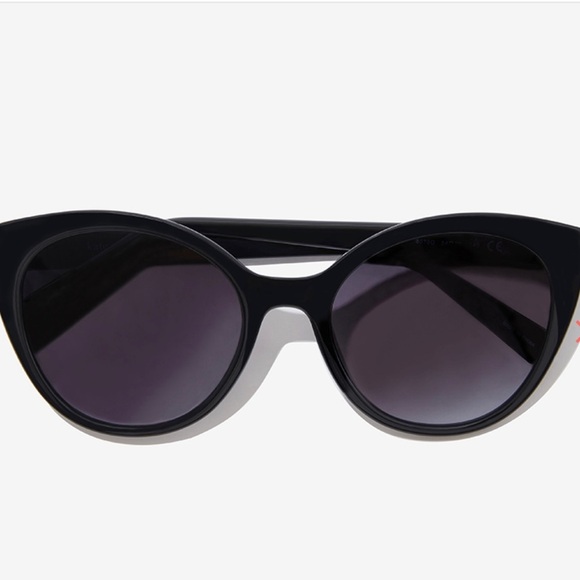 Kate Spade Samantha Sunglasses New In Package main image 14